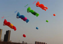 Load image into Gallery viewer, bear kite pendant-couple colors
